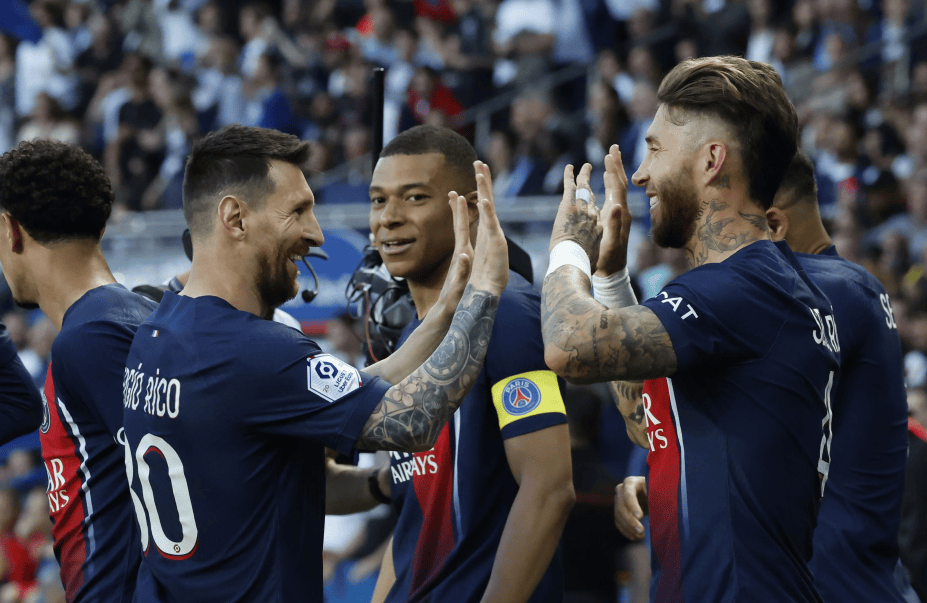 关于巴黎球队备战欧冠，马德里球队难言放松的信息