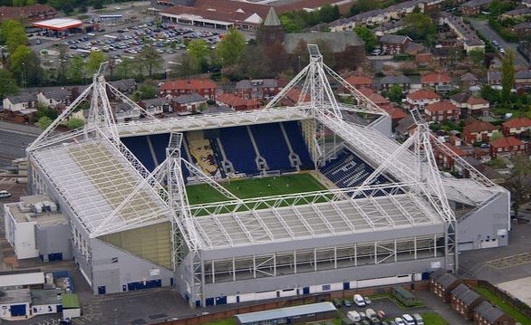 包含普雷斯顿主场大胜，保级希望重新燃起的词条