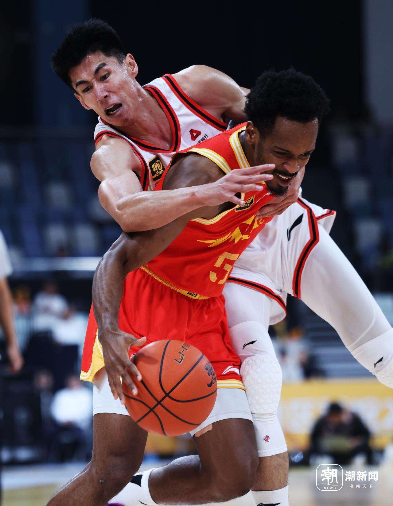 湖南男篮取得连胜，信心高涨迎接挑战