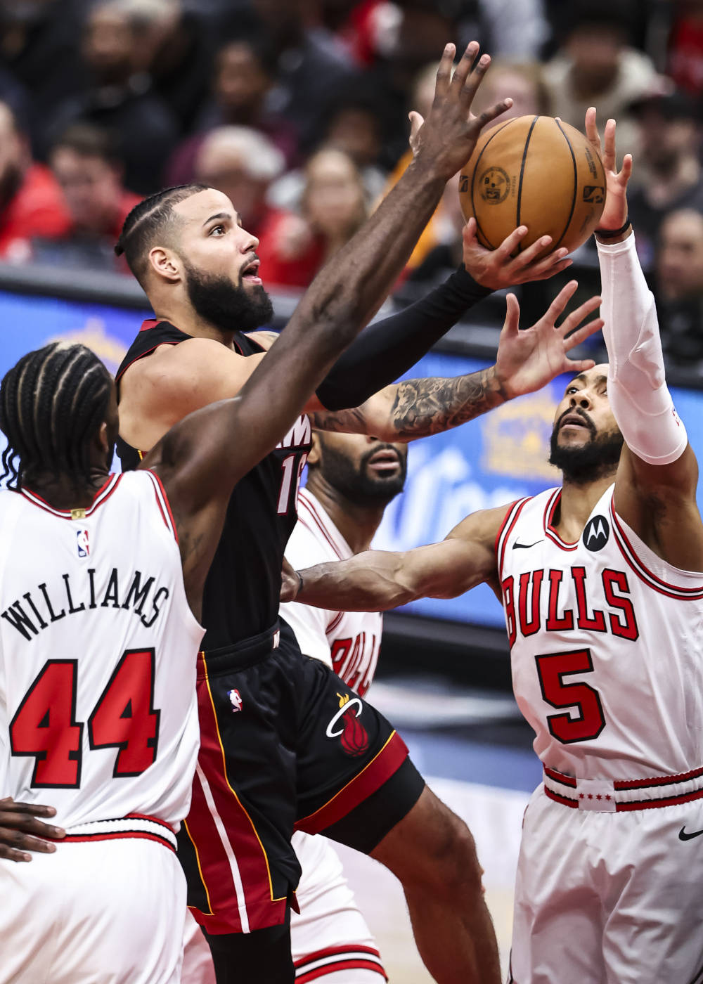 开云体育平台APP-包含强强对话，欧预赛上演精彩对决的词条