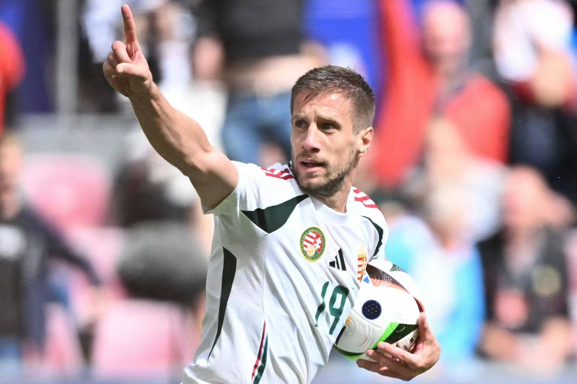 开云体育中国-欧洲国家足球盛事：德国迎战瑞士，火药味十足的简单介绍