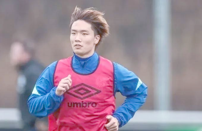 利物浦气贯长虹，强势全取三分大跃级阶