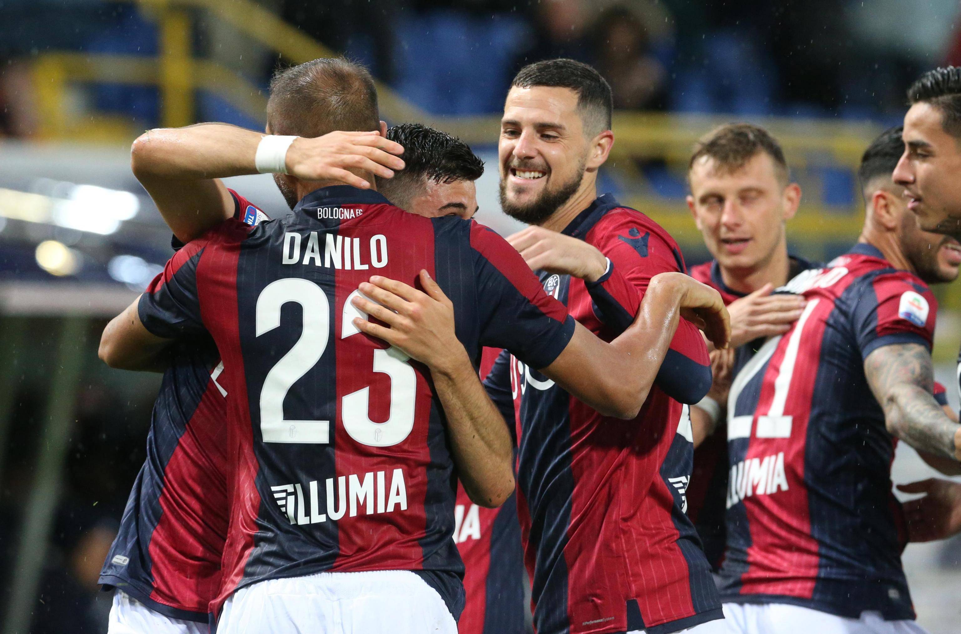 热门球队摆脱低迷表现，赢得宝贵分