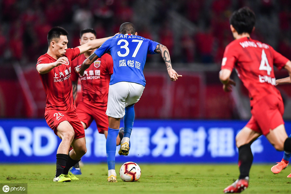 上港不敌建业，陷入连败困境