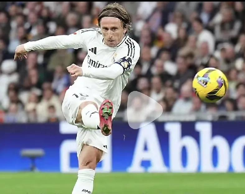 开云APP-赫罗纳豪取三分，向着联赛冠军迈进