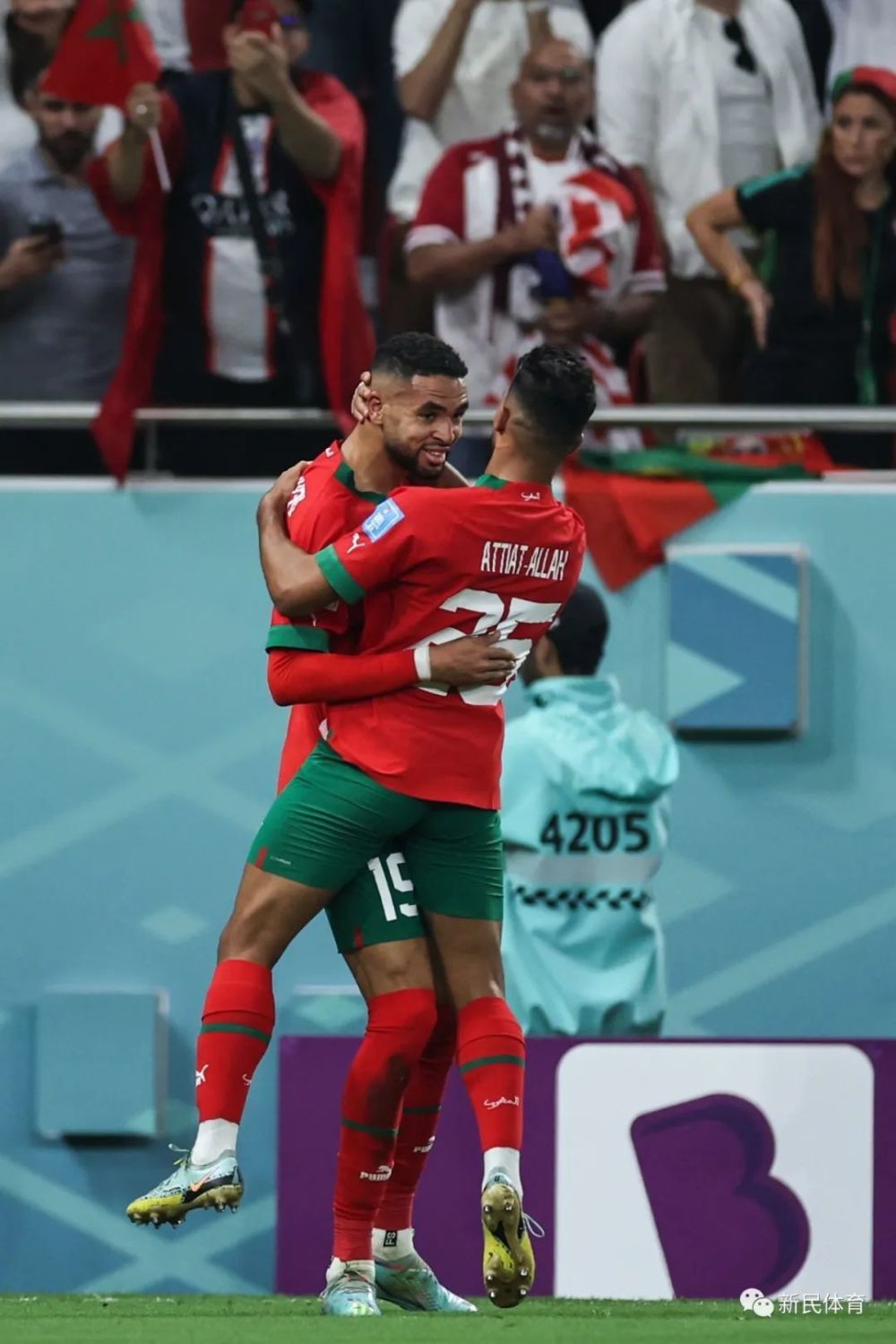 开云下载-非洲球队表现抢眼，赢得观众喝彩