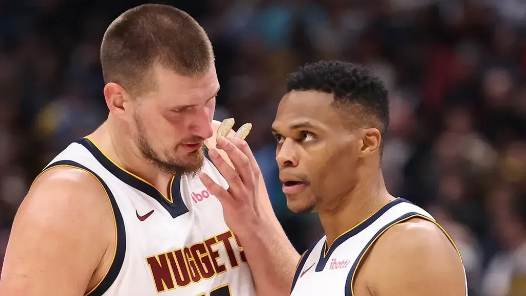 太阳主场战胜凯尔特人，威少再创神奇全明星的简单介绍