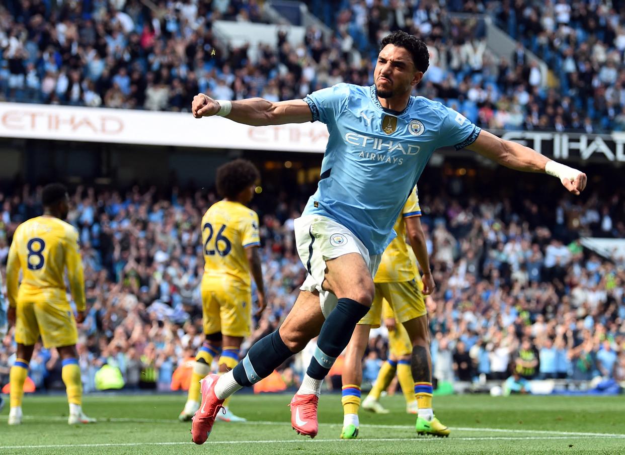 开云体育登录-曼城客场战胜水晶宫，保持不败战绩！