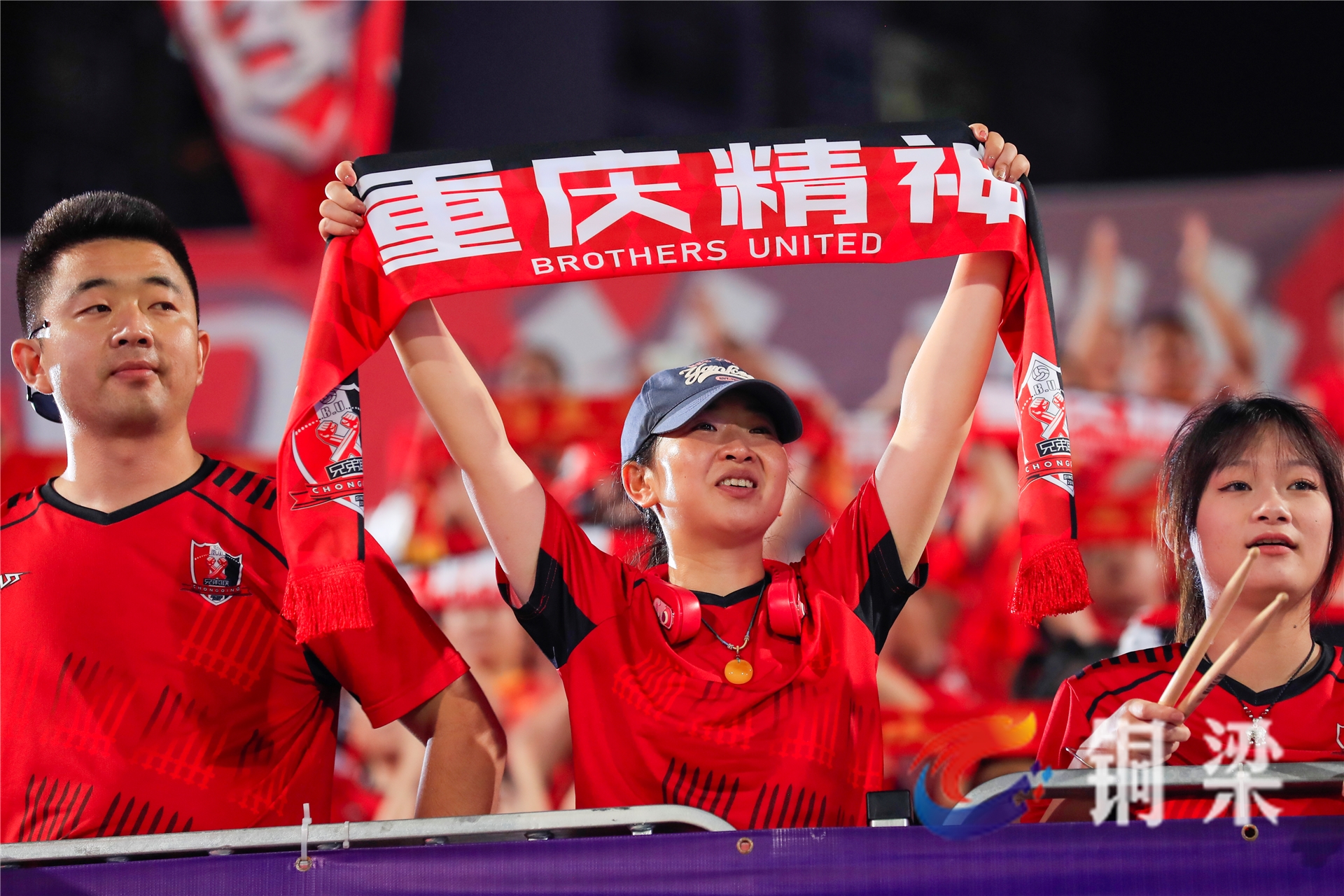 国内足球盛事缤纷纷动狂沸节拍四起