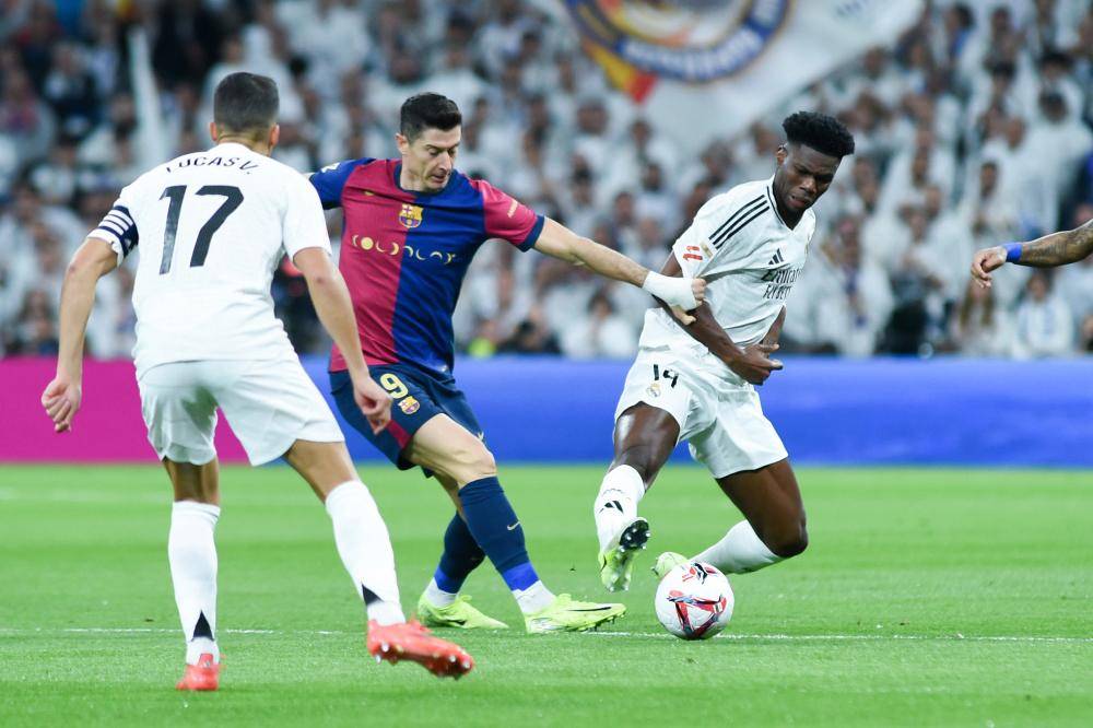 皇家马德里在主场遭遇惨败，欧冠梦碎