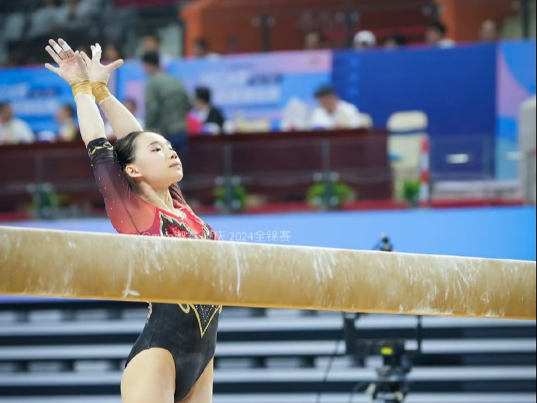 卢森堡选手斩获体操比赛平衡木女子金牌的简单介绍