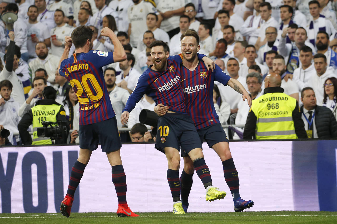 梅西巴萨征战欧冠，16强淘汰赛会否如愿晋级