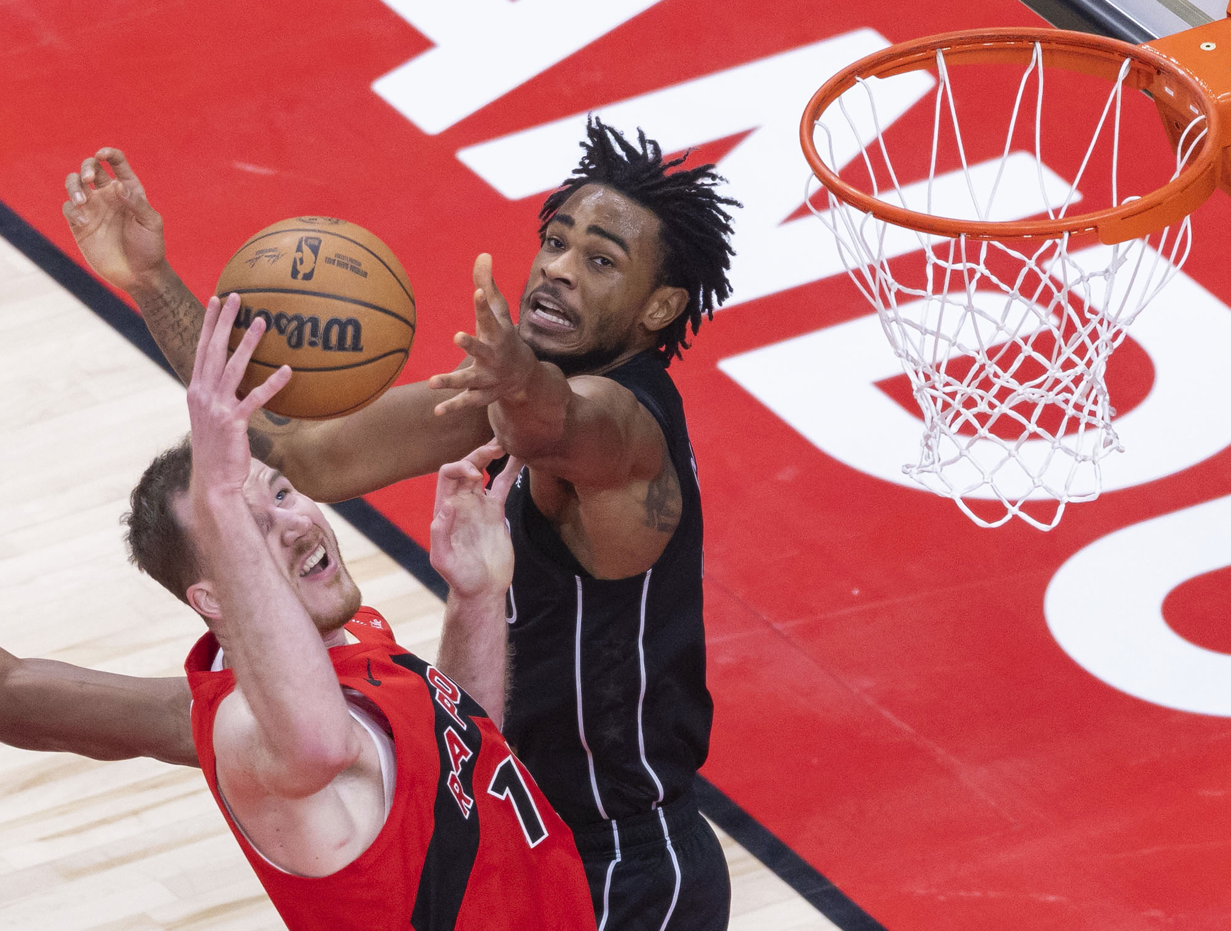 开云体育app-猛龙外线绝杀比赛，豪取七连胜