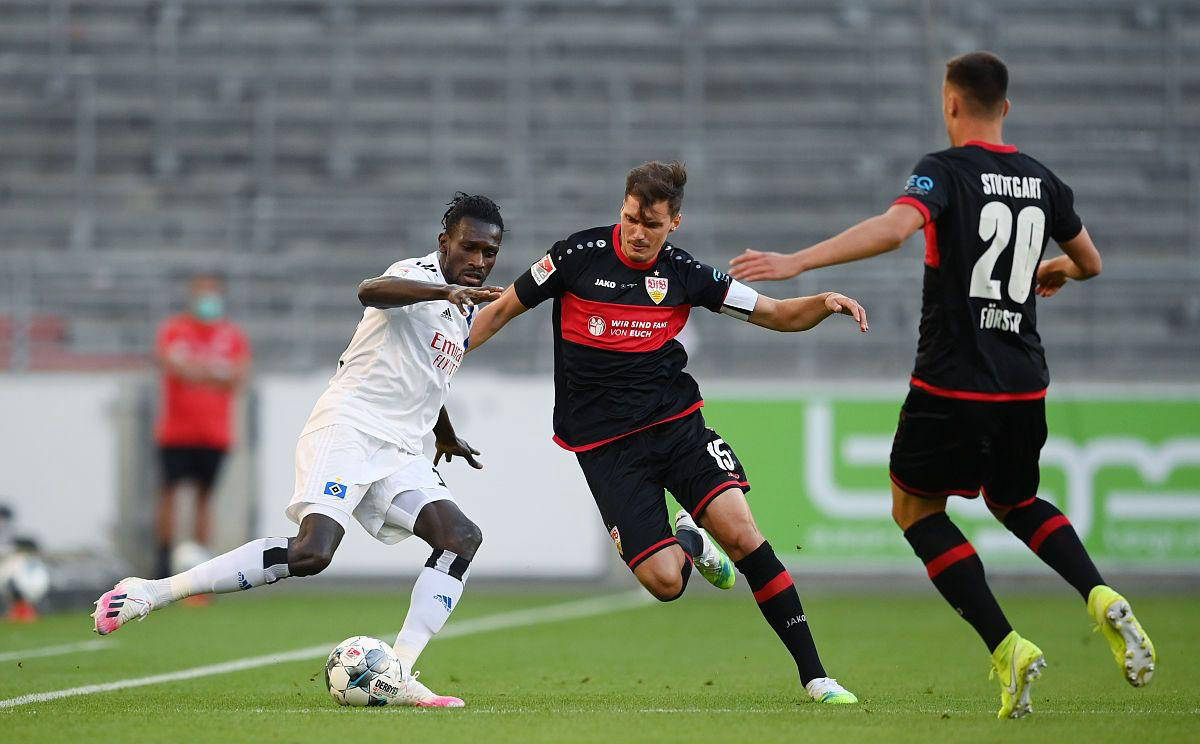 开云体育在线-汉诺威主场逆转战胜弗赖堡，豪取三分的简单介绍