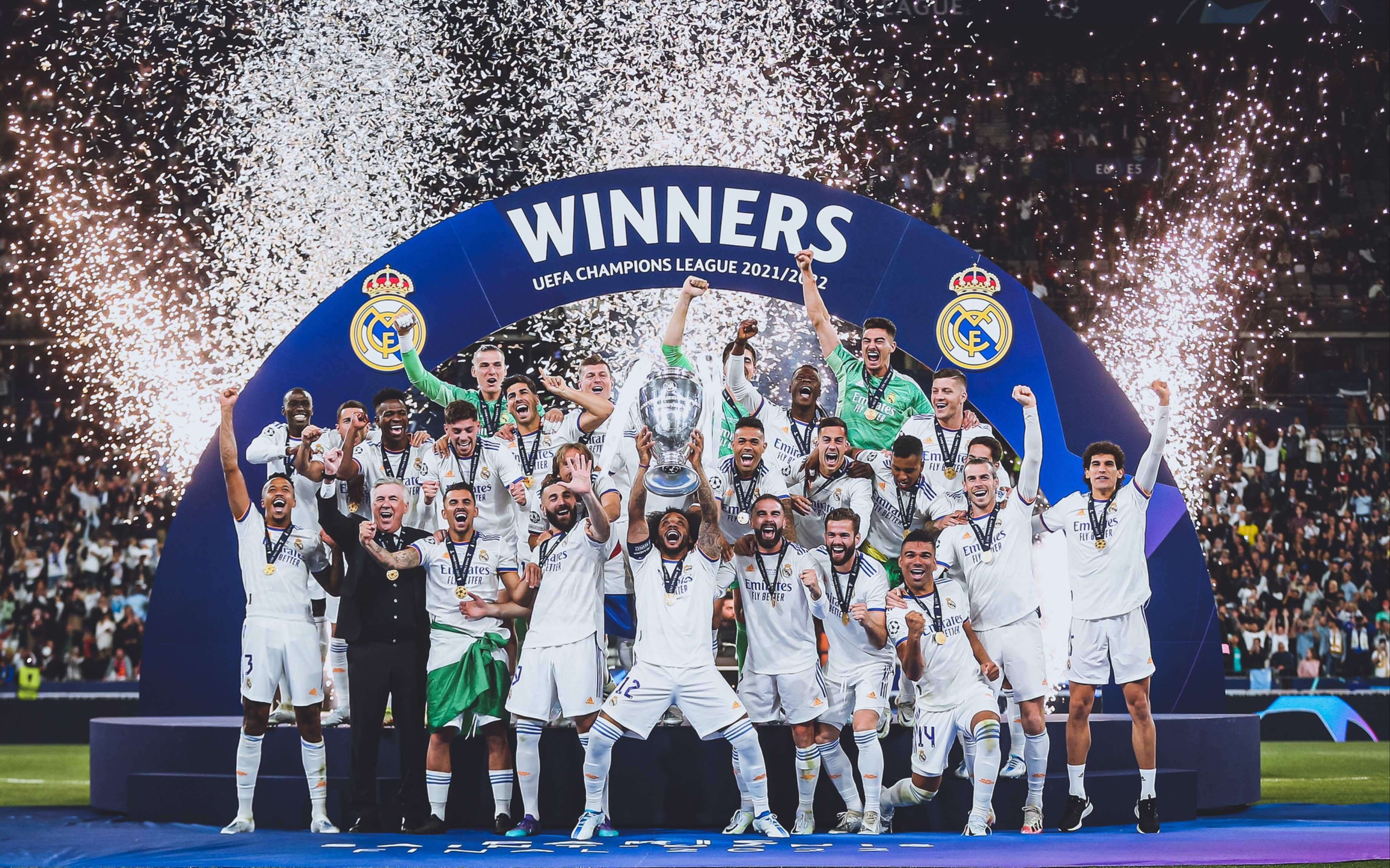 包含皇马-击败皇家社会晋级，成为首支杀入欧冠决赛队伍的词条