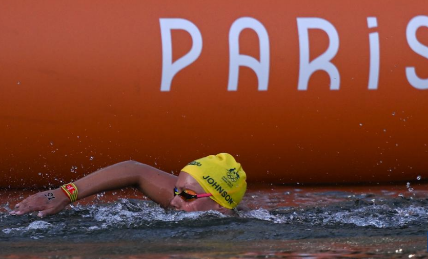 包含美国游泳选手刷新纪录，速度超越极限的词条