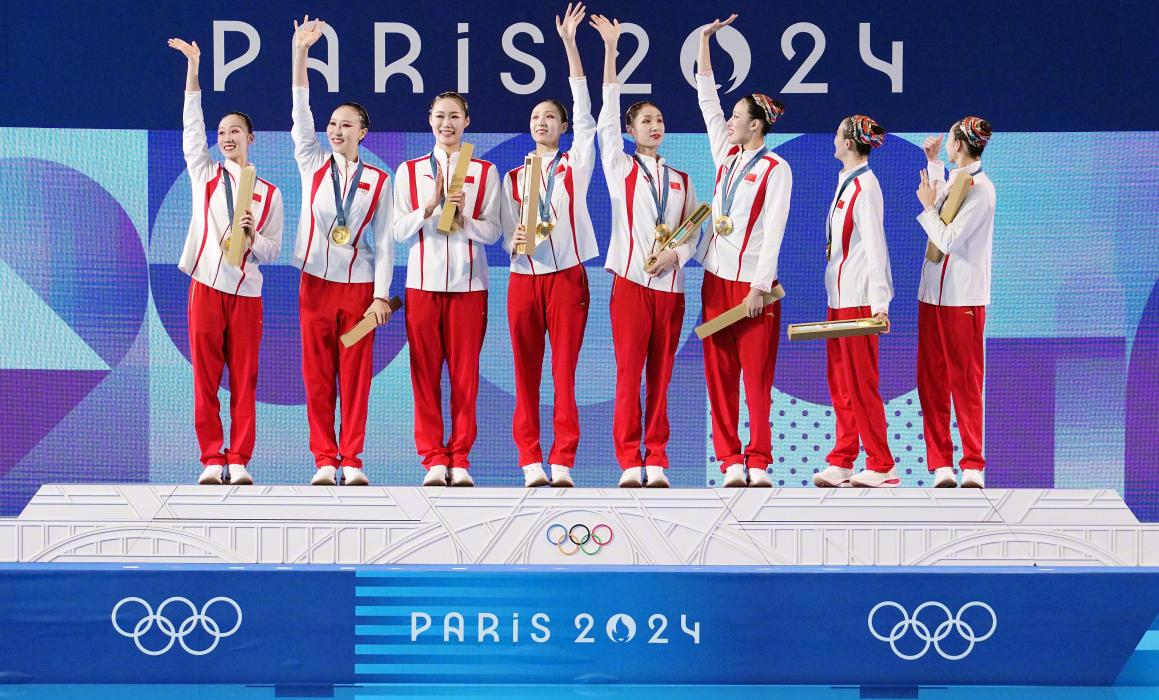 夺冠高手，国家队登上最高领奖台