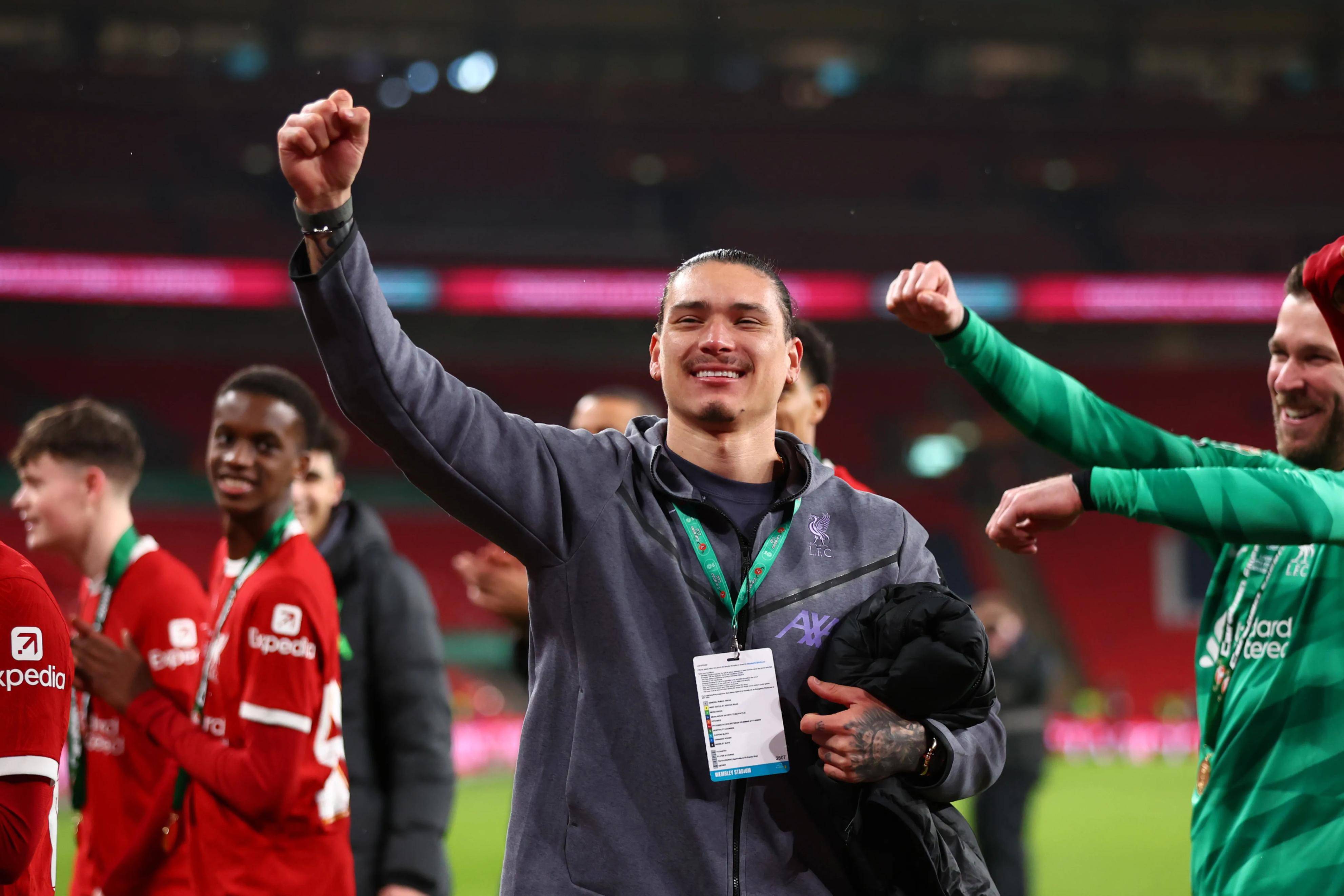 英超受质疑被曝丑闻小球员纷纷愿意转会