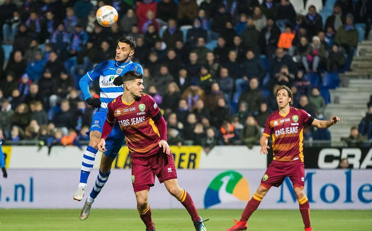 开云体育下载-巴伦西亚遭遇主场滑铁卢，保级形势堪忧！