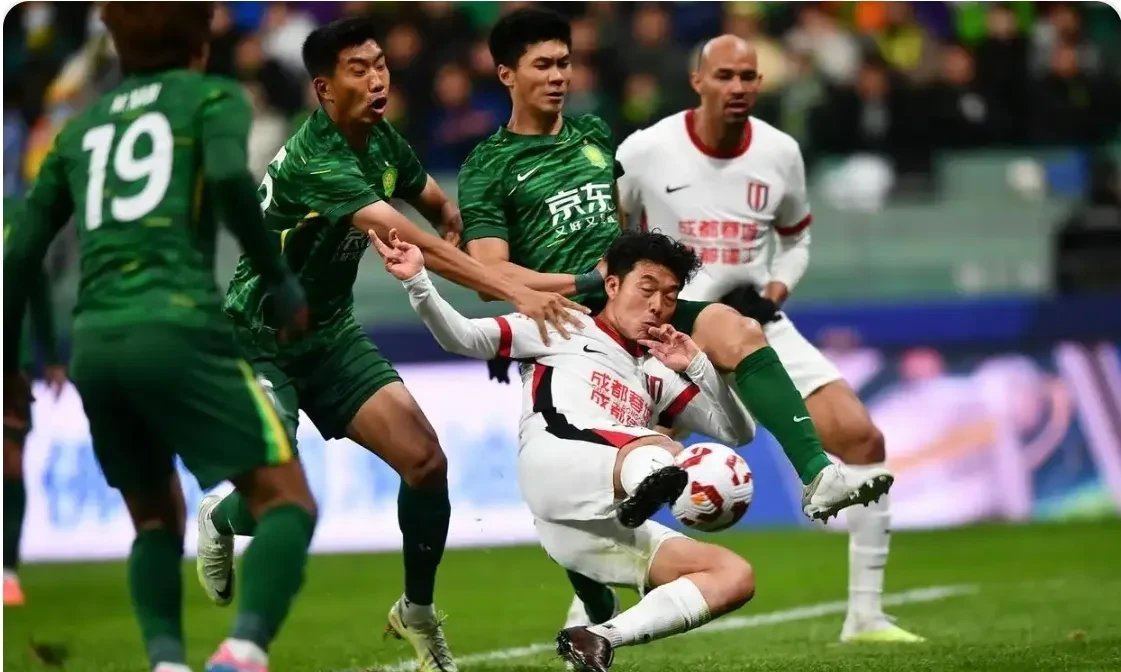 北京国安惨败于对手，遭遇两连败