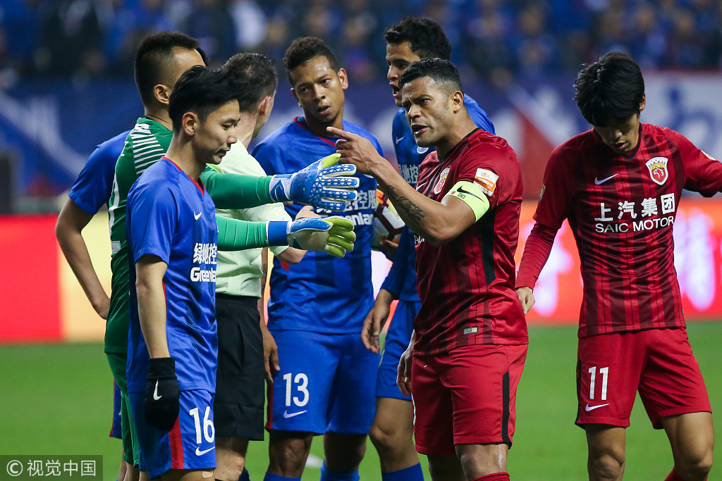 开云下载-C9横扫GEN，Kanavi团战一打五宿敌对决半决赛，锁定晋级资格