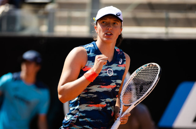 开云官网-HKA横扫HLE，ShowMaker打出惊人五杀顶尖较量全球总决赛，强势挺进下一轮的简单介绍