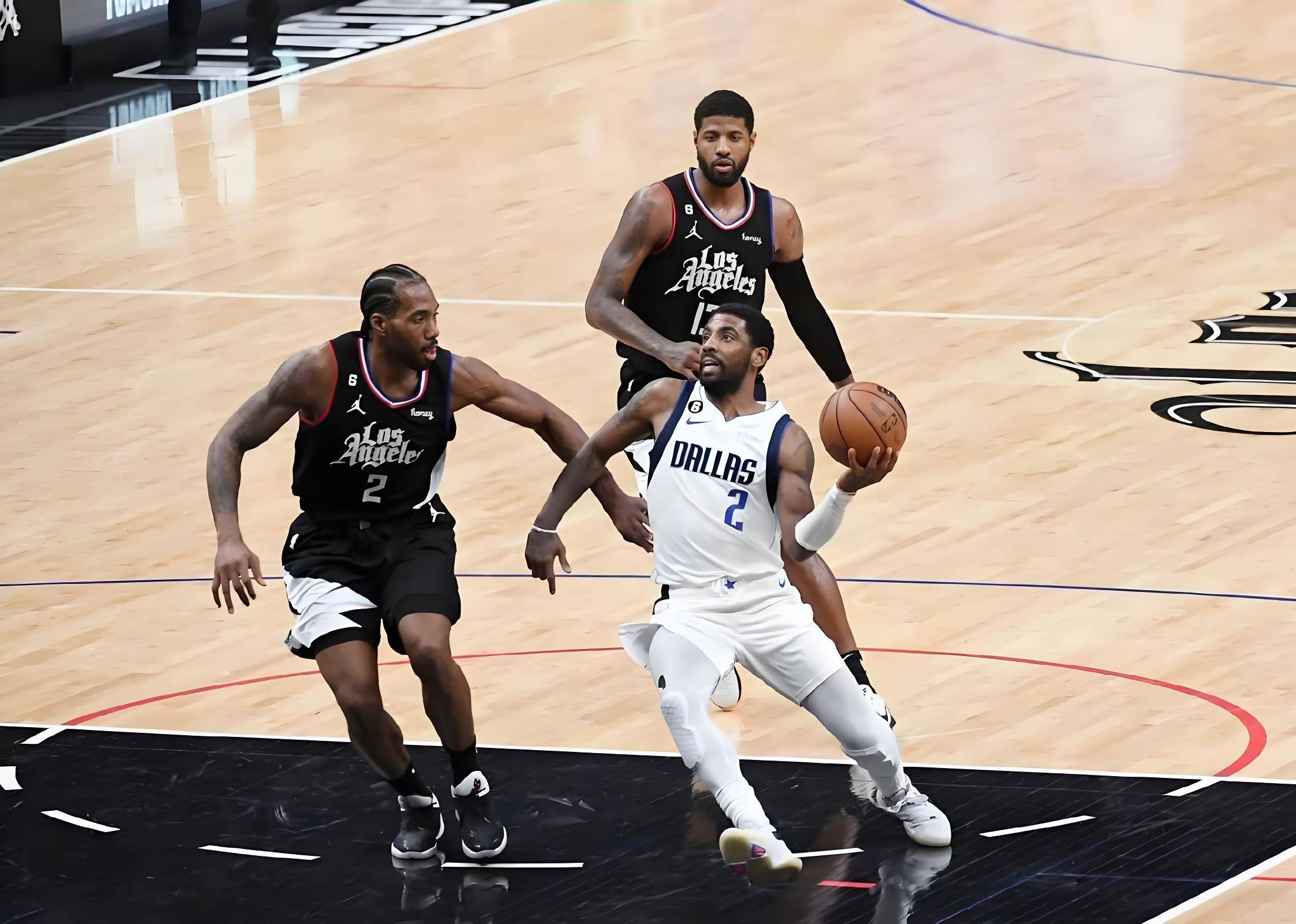 开云体育app-包含开拓者队在季后赛中意外击败快船队，实力备受质疑？的词条