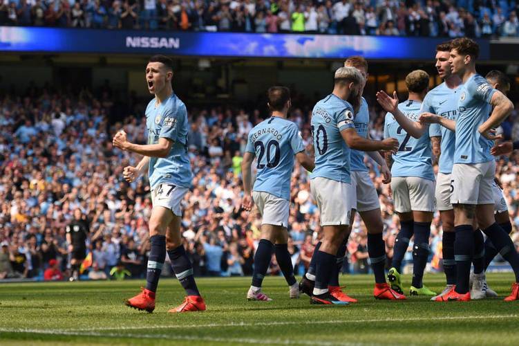 开云APP-曼城客场战胜切尔西，取得关键胜利