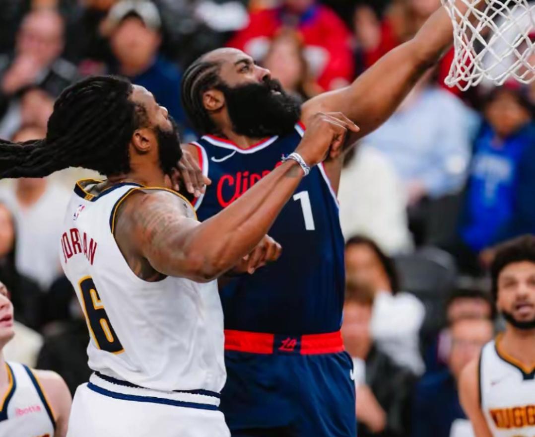 开云体育中国-开拓者队再遭失利，快船队大胜