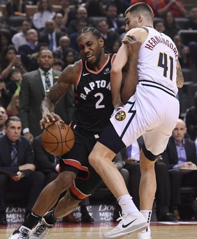 猛龙主场击败掘金，洛瑞贡献关键暴扣