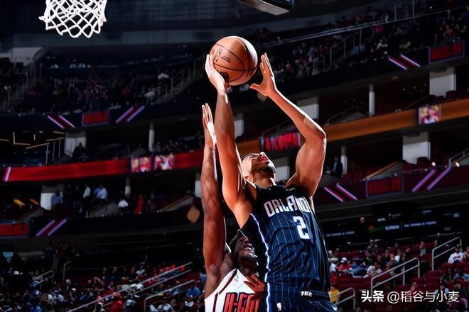 包含老鹰胜热火，年轻新星展现冲击力的词条