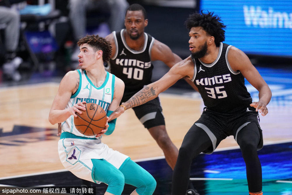 开云体育入口-国王队击败黄蜂，取得九连胜