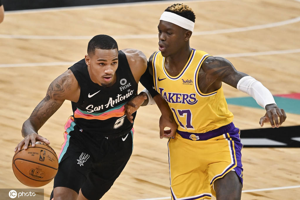 猛虎队客场胜马刺，士气如虹