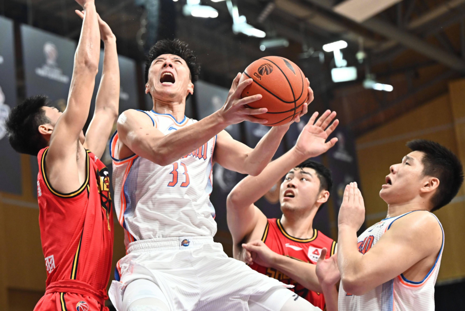 开云体育入口-上海队翻盘吉林队，赵继伟关键制胜