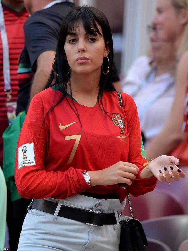 开云体育登录-包含法国队轻取韩国队，黄鸭组合状态火热的词条